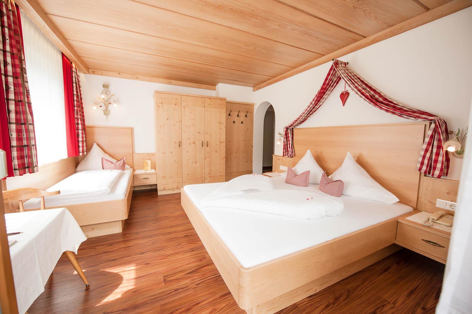 Hotel Angelika Neustift im Stubaital Exteriör bild