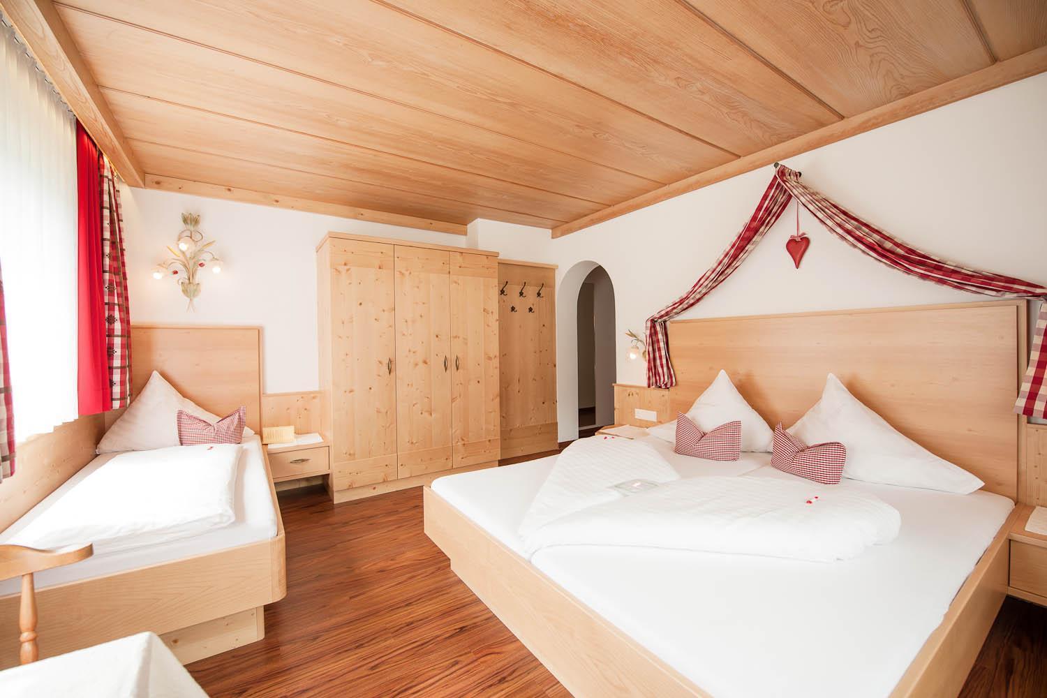 Hotel Angelika Neustift im Stubaital Exteriör bild