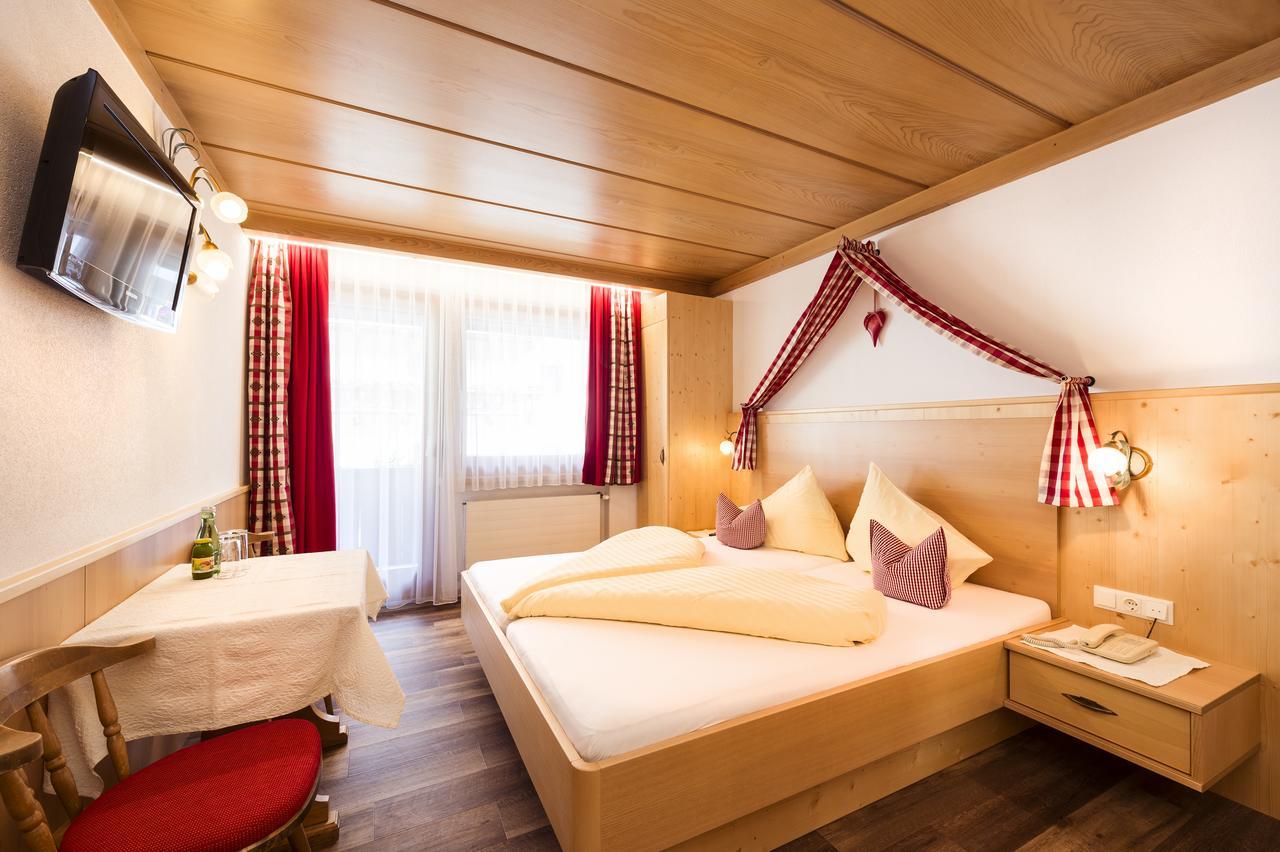 Hotel Angelika Neustift im Stubaital Exteriör bild